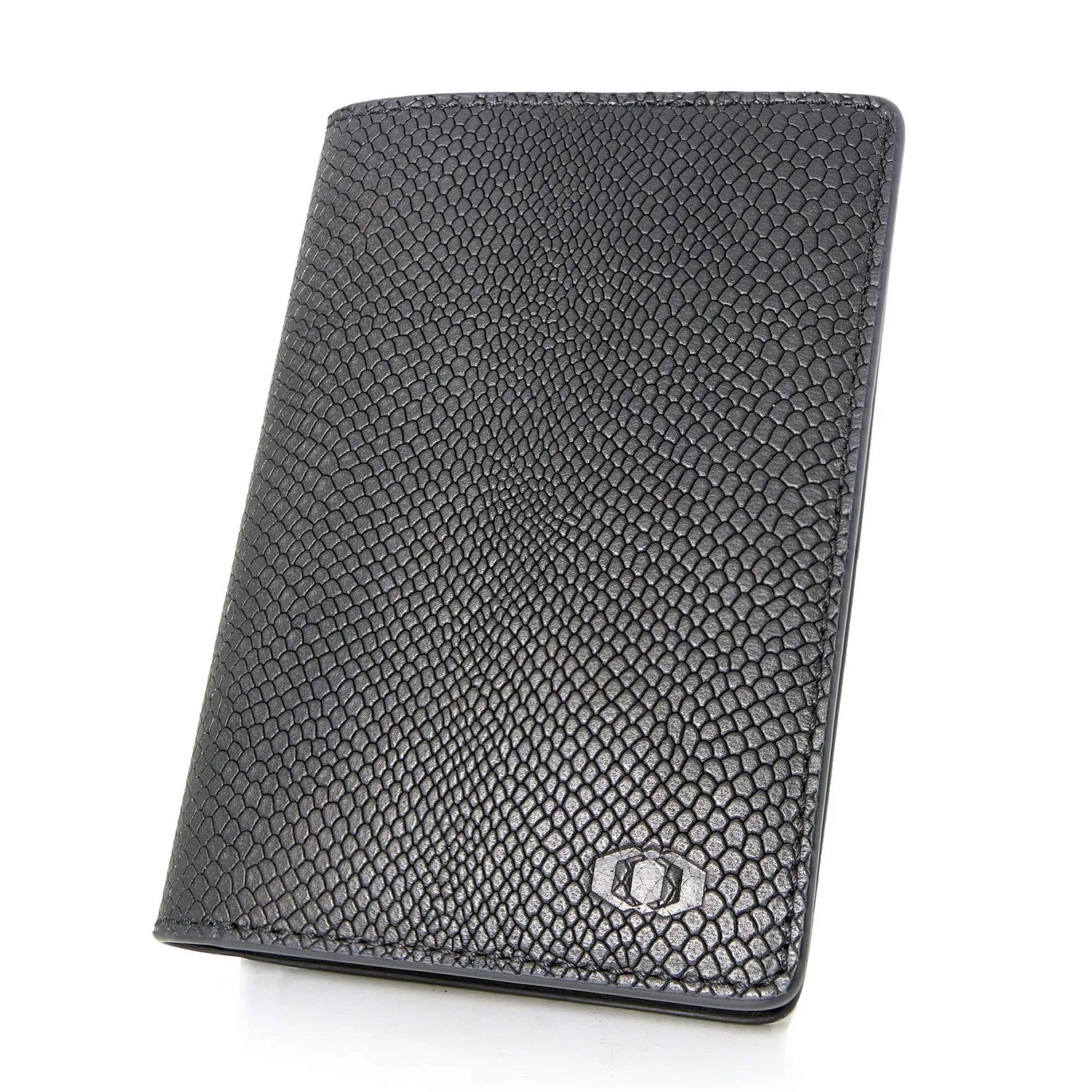 Passport case made of genuine leather - black - COLDFIRE